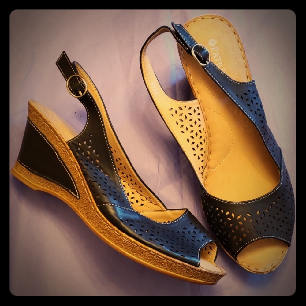 Sandal